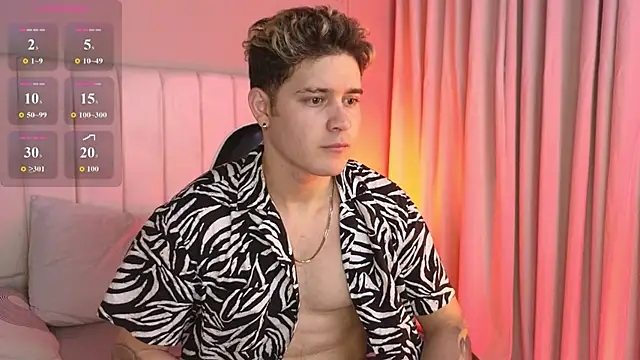 Snapshot of rayan_linxx chatting on February 20, 2026, 7:49 pm rayan linxx online show from February 20, 2026, 7:49 pm