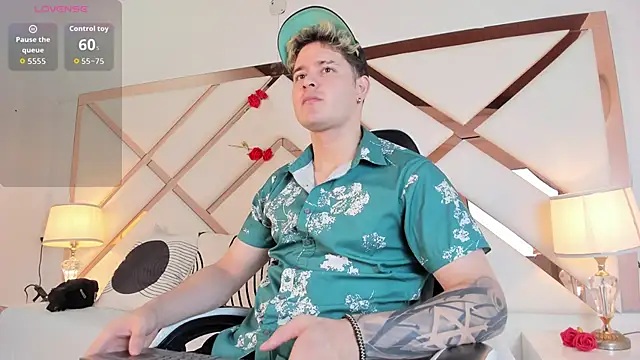 Snapshot of rayan_linxx chatting on February 16, 2026, 7:34 pm rayan linxx online show from February 16, 2026, 7:34 pm