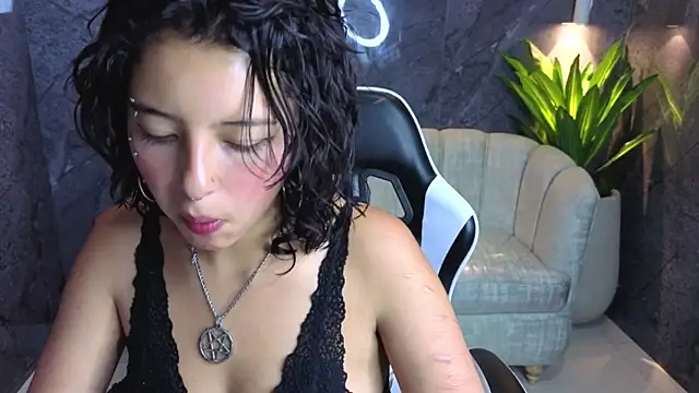 Snapshot of Lisa_Doll_Tx chatting on February 23, 2026, 8:09 pm Lisa Doll Tx online show from February 23, 2026, 8:09 pm