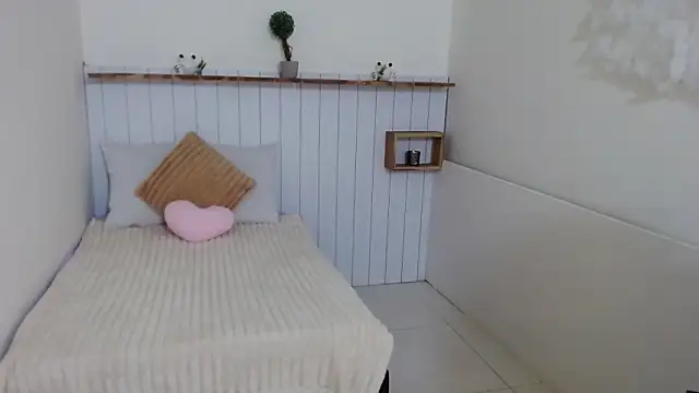 Roseta Still online show from February 13, 2026, 11:43 am