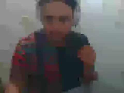 Snapshot of Drescol9 chatting on April 14, 2026, 11:54 pm Drescol9 online show from April 14, 2026, 11:54 pm