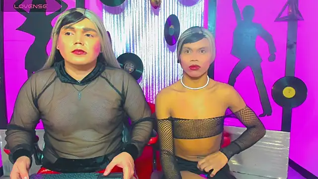 Snapshot of Cristal_and_noha chatting on February 26, 2026, 3:39 am Cristal and noha online show from February 26, 2026, 3:39 am