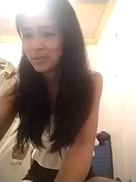 sweet maxine44 online show from April 2, 2026, 1:02 am