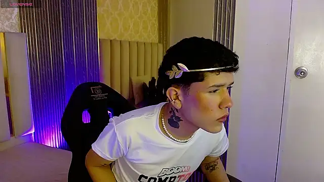 estefan tay online show from March 1, 2026, 3:28 am