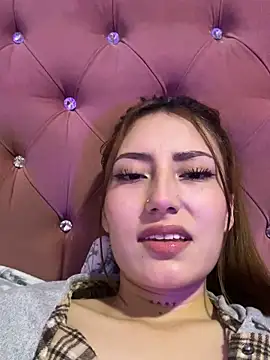 Lis peach online show from March 2, 2026, 4:46 am