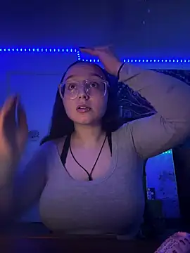 mommynxttie online show from March 8, 2026, 9:56 am