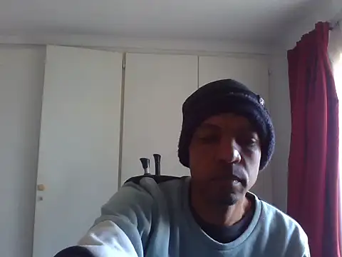 lavelle26 online show from April 18, 2026, 9:11 am