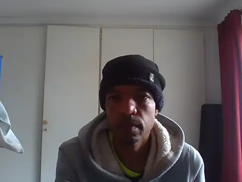 lavelle26 online show from April 8, 2026, 7:43 am