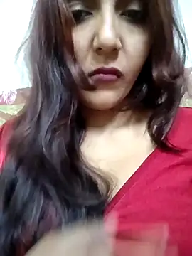 Moody-girl1 online show from February 16, 2026, 7:40 am