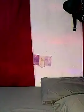 Zoe Renata online show from March 27, 2026, 11:44 am