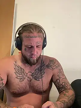 Smokebluntafterblunt online show from July 28, 2026, 7:26 pm
