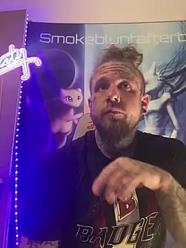 Smokebluntafterblunt online show from April 2, 2026, 11:55 pm