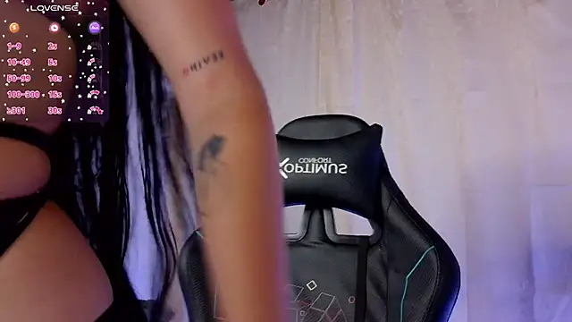  Yourdoll online show from March 6, 2026, 6:03 pm