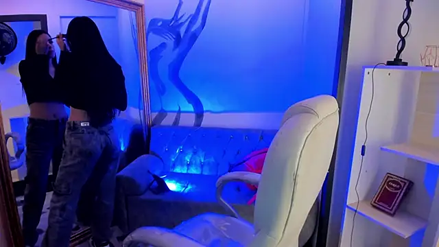 lorraineHunter online show from April 4, 2026, 12:12 pm