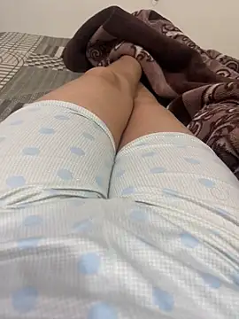 unicornbabe23 online show from June 7, 2026, 4:45 pm