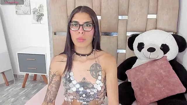 ValentiinaMoon online show from February 18, 2026, 8:05 pm