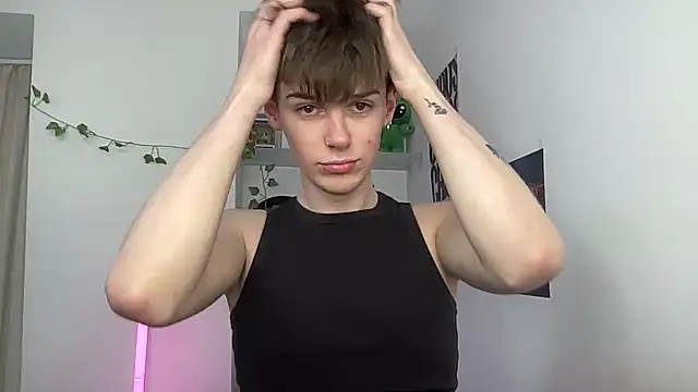 YourMilkyGuy online show from June 1, 2026, 1:33 pm