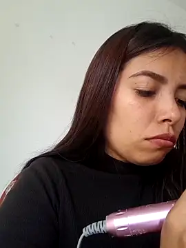 Ariana Castillo   online show from February 22, 2026, 3:24 pm