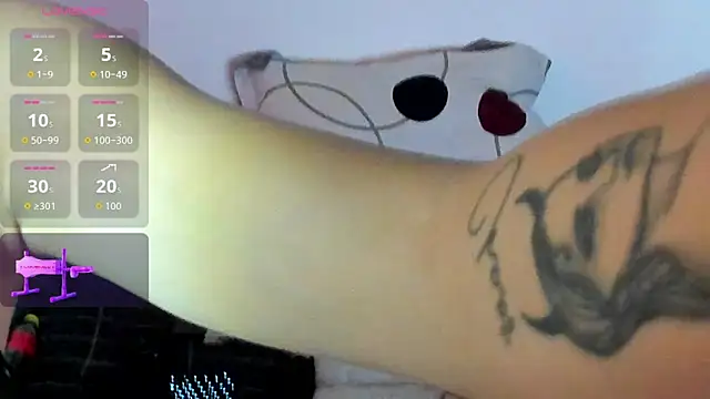 BellaDreamss online show from July 12, 2026, 5:36 pm