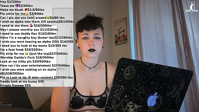 Snapshot of kittyfitty29 chatting on February 9, 2026, 11:14 pm kittyfitty29 online show from February 9, 2026, 11:14 pm