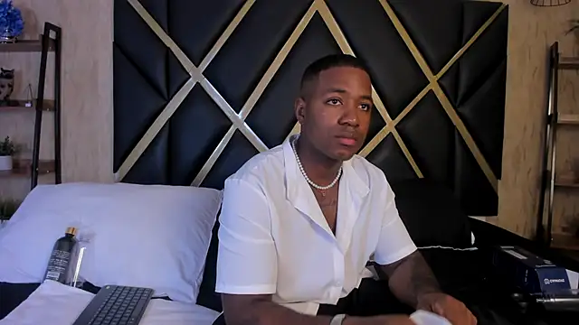 LuccianoDaytona online show from March 2, 2026, 7:54 pm