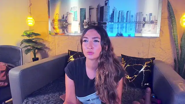 Lucy0420 online show from April 7, 2026, 3:41 am