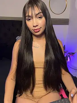 Snapshot of Lylapeachh chatting on March 2, 2026, 3:29 am Lylapeachh online show from March 2, 2026, 3:29 am