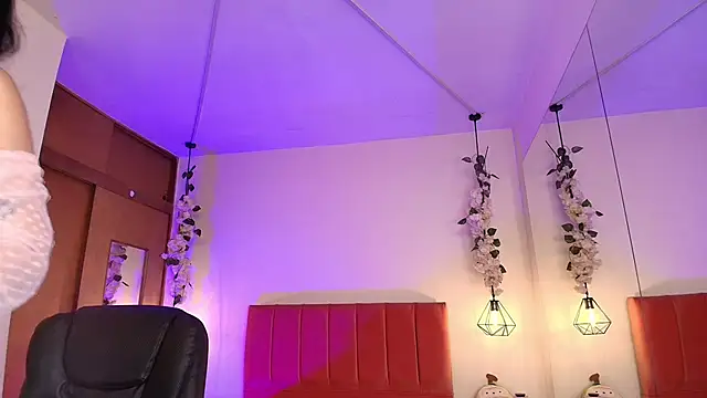 Snapshot of Raia_gh chatting on February 19, 2026, 3:14 am Raia gh online show from February 19, 2026, 3:14 am