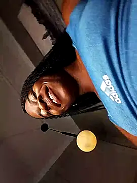 -hotebony online show from March 12, 2026, 5:55 am