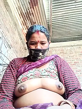 Snapshot of Kirti_sacsena chatting on March 2, 2026, 9:49 am Kirti sacsena online show from March 2, 2026, 9:49 am