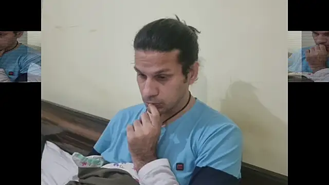 Snapshot of papacitoji chatting on February 9, 2026, 1:25 am papacitoji online show from February 9, 2026, 1:25 am