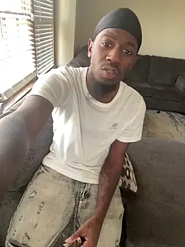 pussyeater - online show from March 20, 2026, 8:32 pm