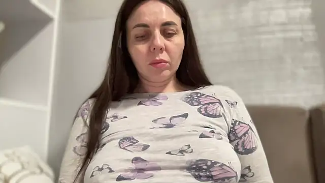 Darsy Rox online show from April 15, 2026, 7:58 pm