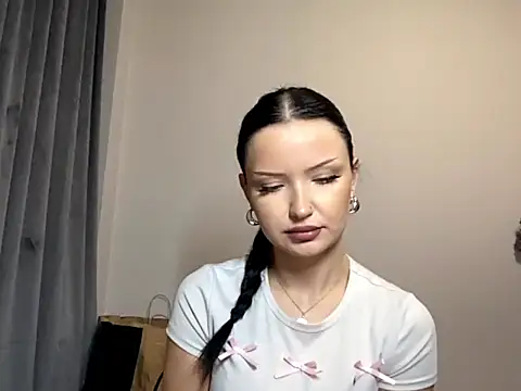 JoanGold online show from March 27, 2026, 7:15 pm