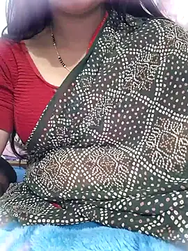 Cutiee nehu09 online show from February 9, 2026, 4:49 pm