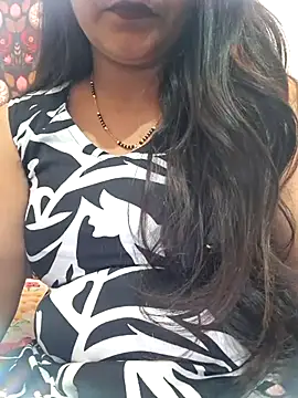 Cutiee nehu09 online show from February 7, 2026, 4:37 pm