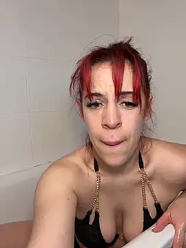 Roxysophie online show from February 25, 2026, 6:35 am