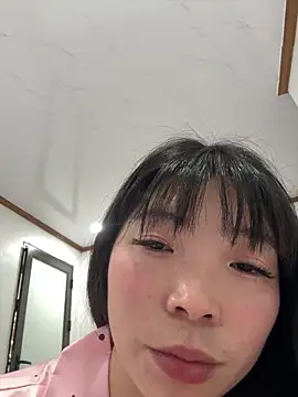 cuty lusy online show from February 22, 2026, 9:00 am