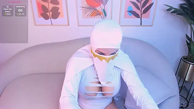 Snapshot of salmma_habibi chatting on February 14, 2026, 4:07 pm salmma habibi online show from February 14, 2026, 4:07 pm