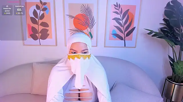 Snapshot of salmma_habibi chatting on February 23, 2026, 3:56 pm salmma habibi online show from February 23, 2026, 3:56 pm