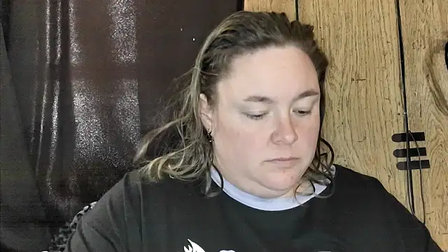 ladylynn13 online show from March 22, 2026, 5:58 pm