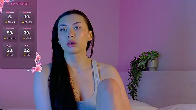 gwenonl1ne online show from March 7, 2026, 1:27 pm