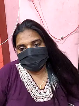 Snapshot of Tamil_uma_69 chatting on February 22, 2026, 7:15 pm Tamil uma 69 online show from February 22, 2026, 7:15 pm