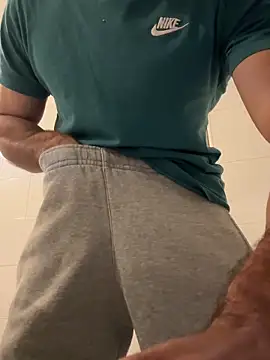 Snapshot of sbollando13 chatting on March 28, 2026, 9:16 pm sbollando13 online show from March 28, 2026, 9:16 pm