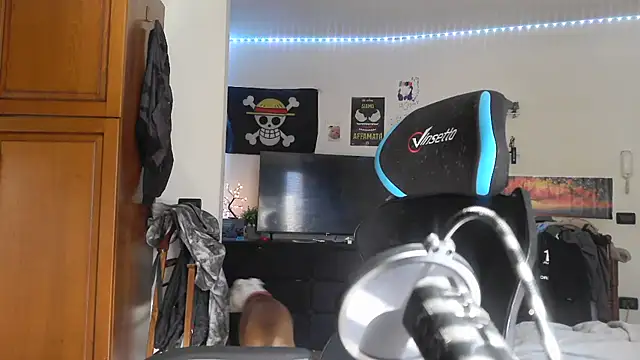 maestroboris95 online show from February 15, 2026, 10:47 am