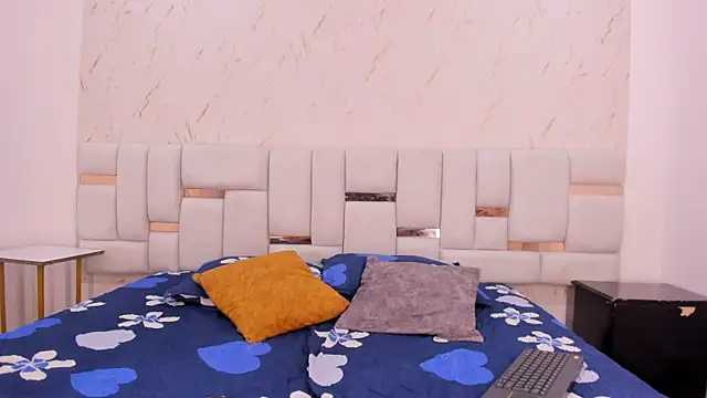 hermione brown online show from February 25, 2026, 8:19 pm