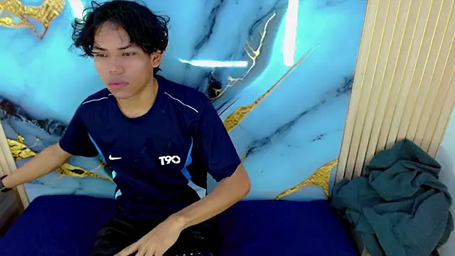 Snapshot of DaviidBuckx_ chatting on February 28, 2026, 2:00 am DaviidBuckx online show from February 28, 2026, 2:00 am