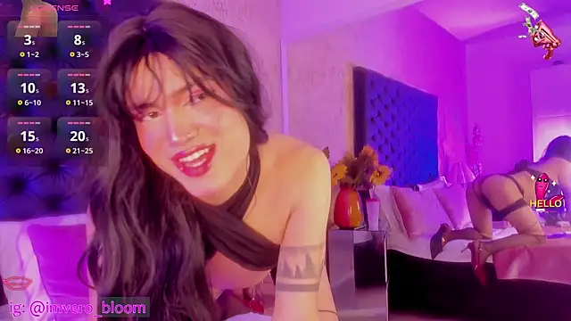 VeronikaBloom  online show from March 9, 2026, 4:16 am