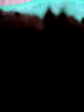 Snapshot of papi23l chatting on February 19, 2026, 4:37 pm papi23l online show from February 19, 2026, 4:37 pm