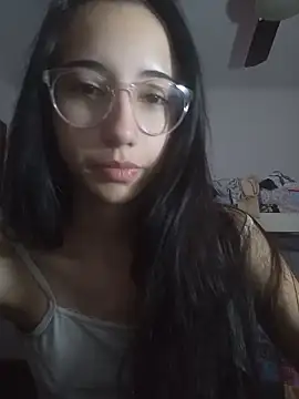 isaaabelaaa online show from March 12, 2026, 11:03 am